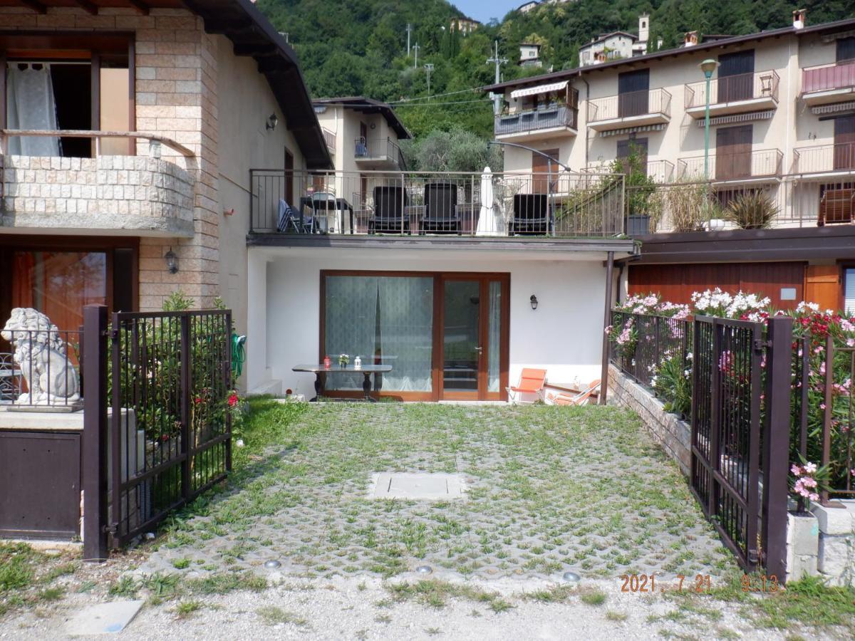 Вилла Casa Alessia Tremosine Экстерьер фото